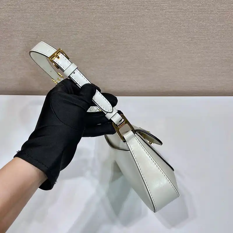 Pra*a bags 2404ya0074