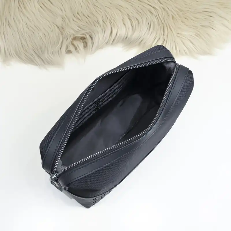 bo*te*ga Ve*ne*ta bags 2406ya0003