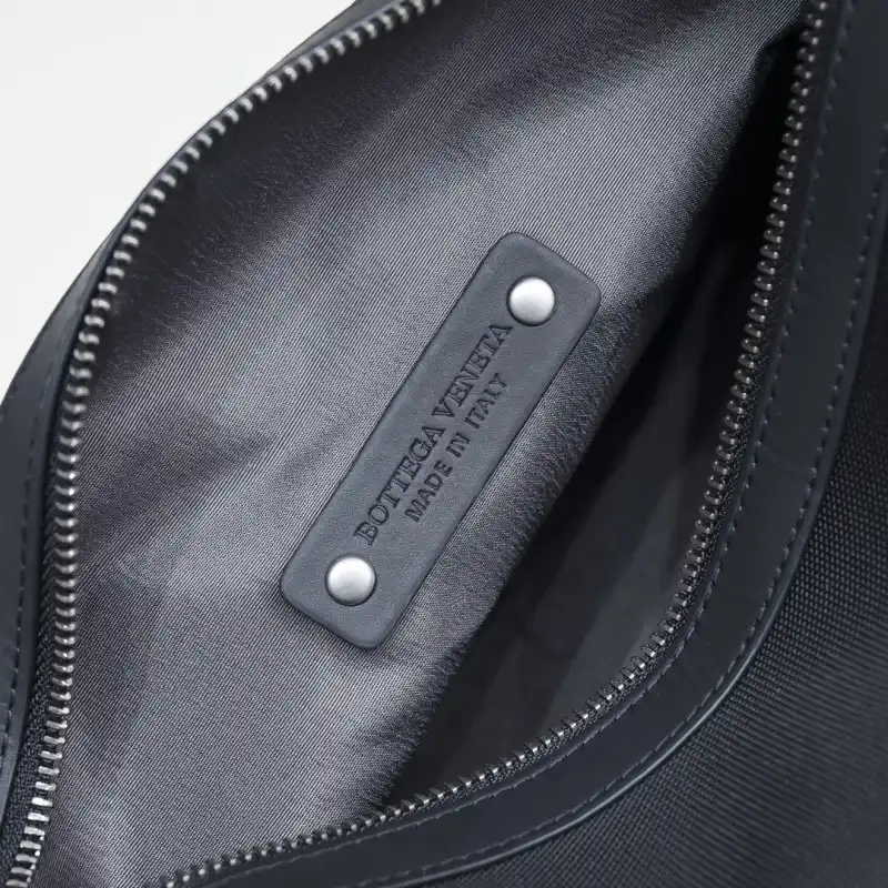 bo*te*ga Ve*ne*ta bags 2406ya0004