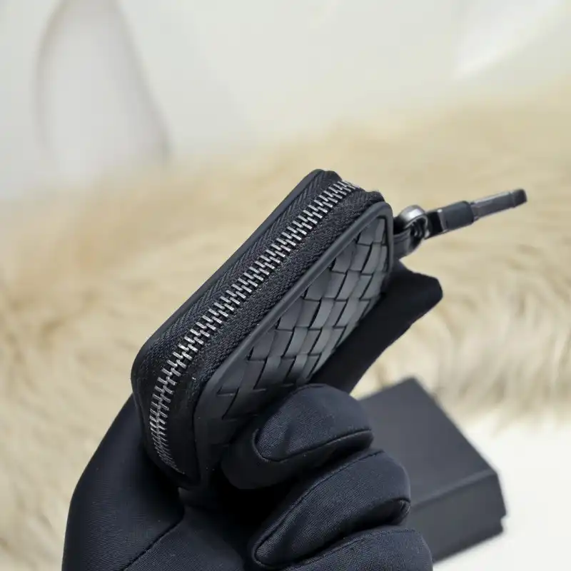 bo*te*ga Ve*ne*ta bags 2406ya0009