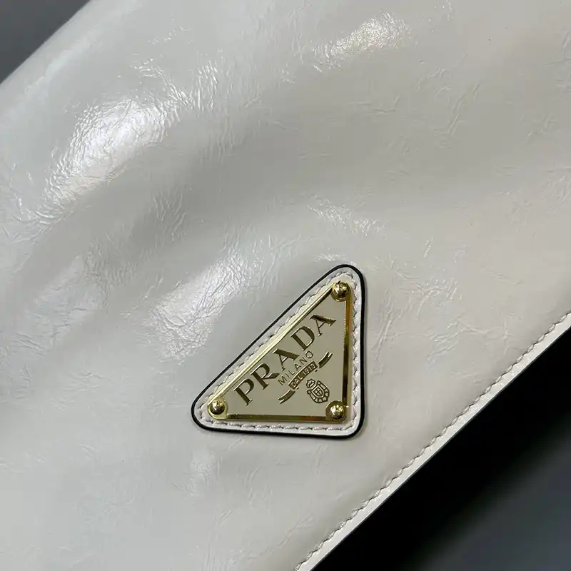 Pra*a bags 2406ya0081