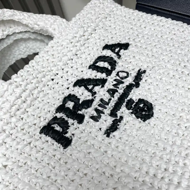 Pra*a bags 2406ya0101