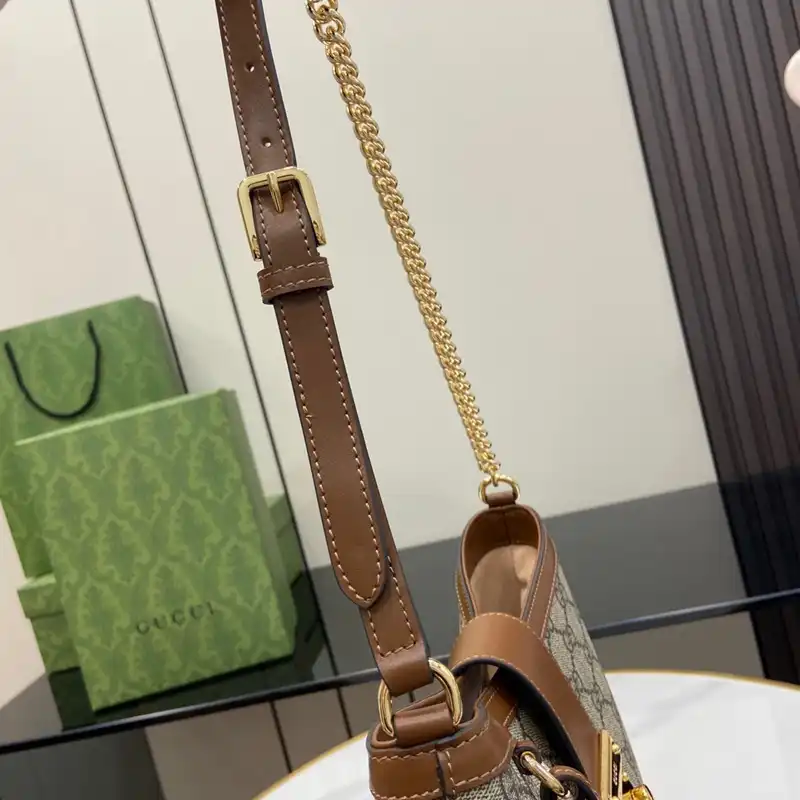 G*u*i bags 2407yz0193