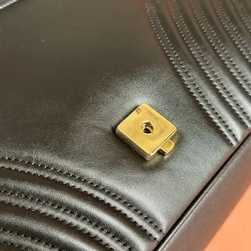 G*u*i bags 2407yz0235