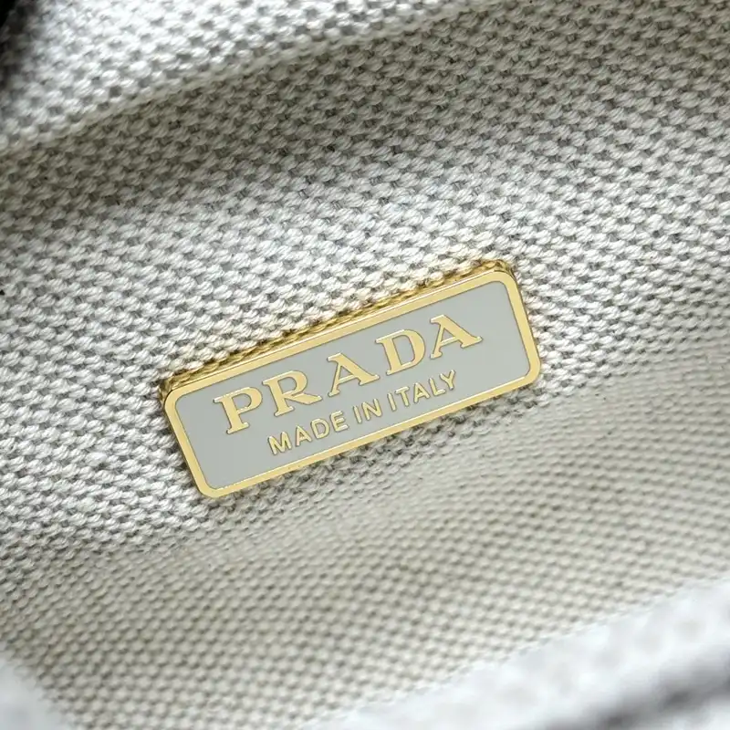 Pra*a bags 2408ya0162