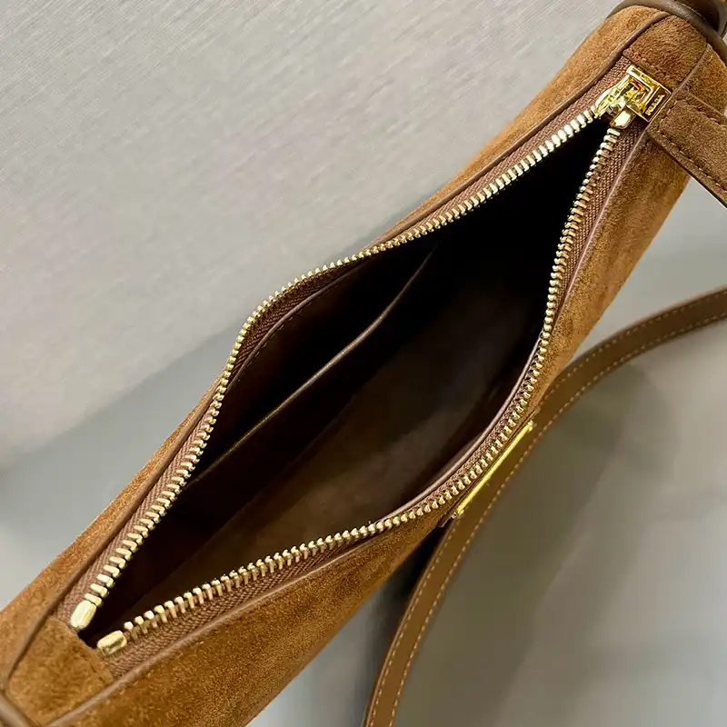 Pra*a bags 2408ya0164