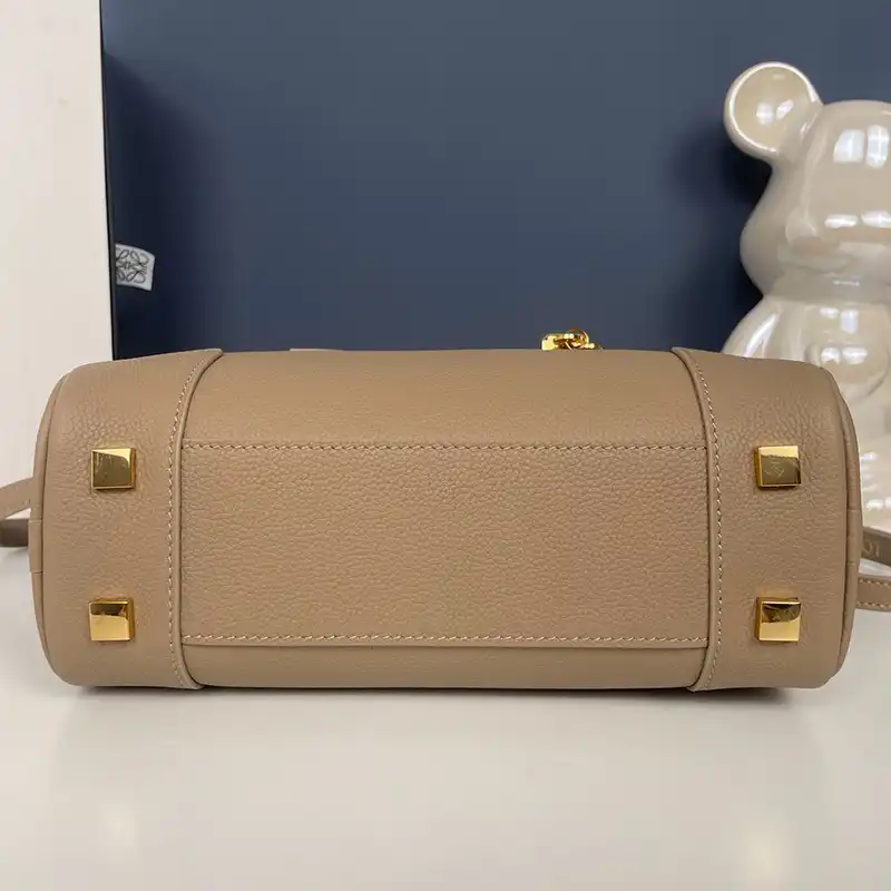 L0ew* bags 2408ya0221