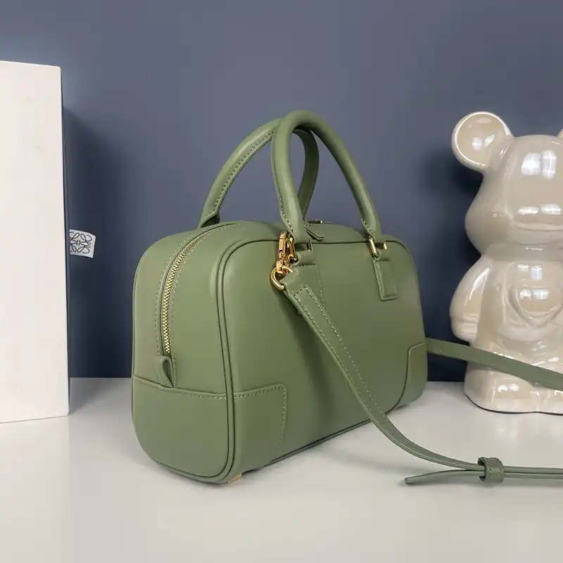 L0ew* bags 2408ya0224