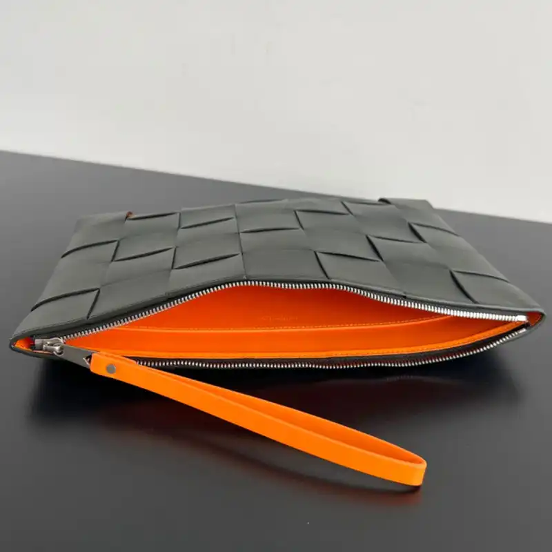 bo*te*ga Ve*ne*ta bags 2409sf0012