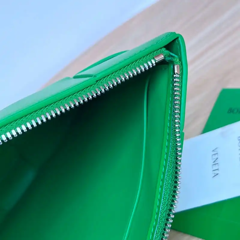 bo*te*ga Ve*ne*ta bags 2409sf0013