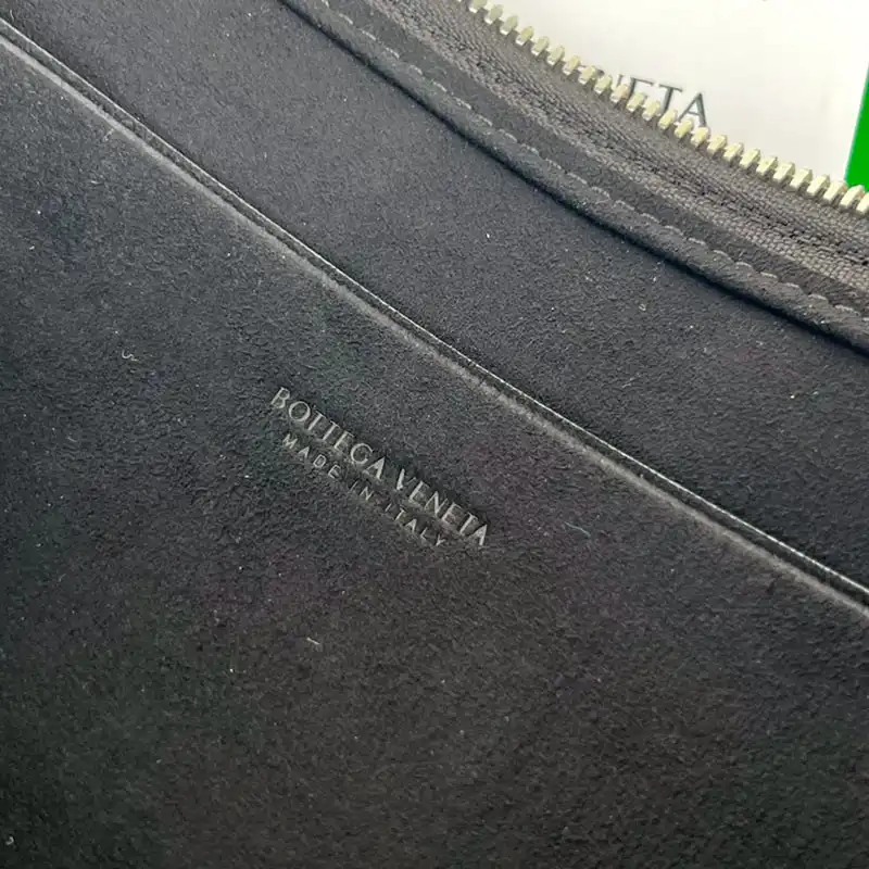 bo*te*ga Ve*ne*ta bags 2409sf0017