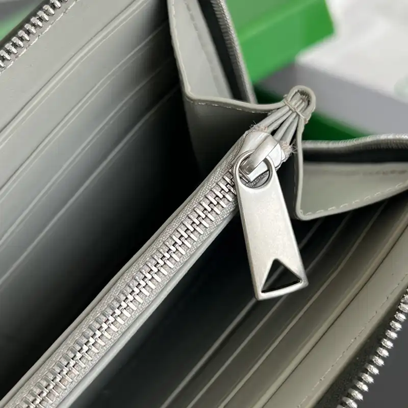 bo*te*ga Ve*ne*ta bags 2409sf0022