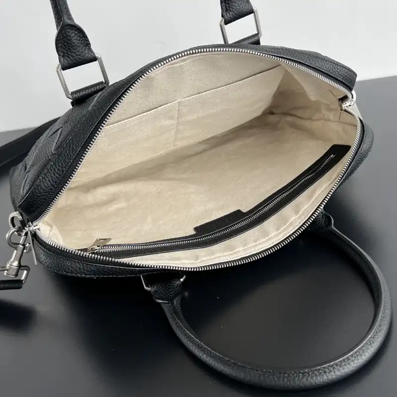 bo*te*ga Ve*ne*ta bags 2409sf0039