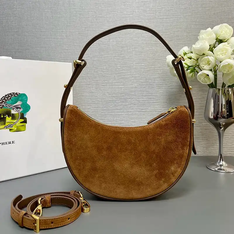 Pra*a bags 2409ya0019