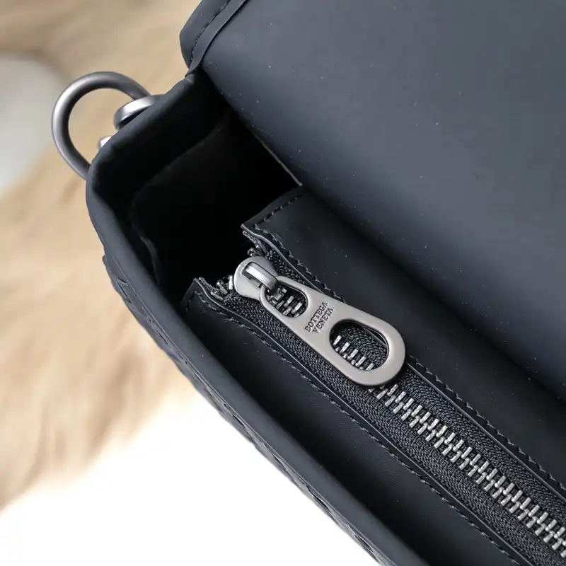 bo*te*ga Ve*ne*ta bags 2409ya0039