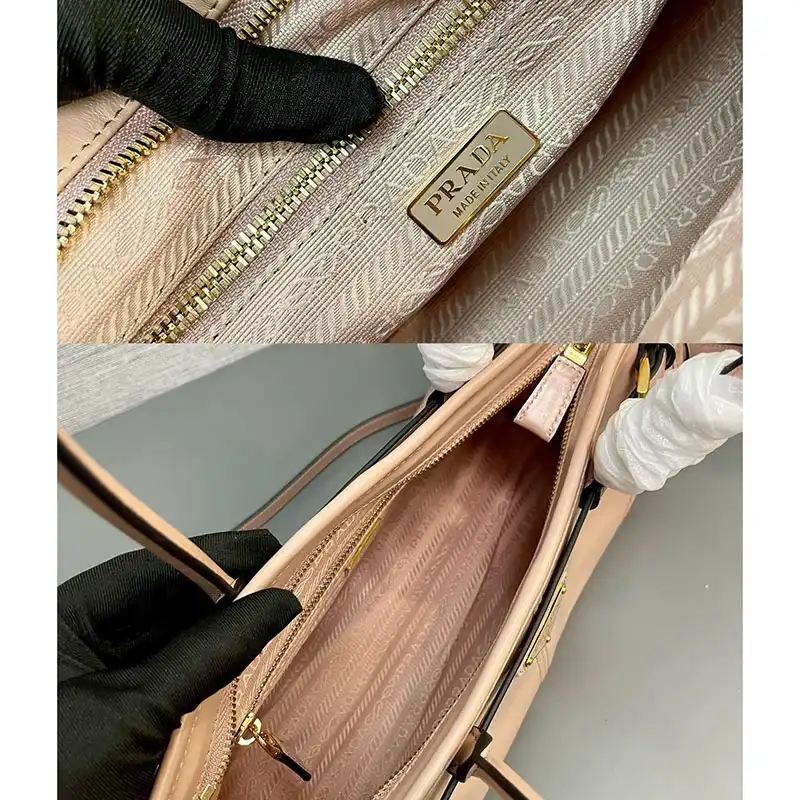 Pra*a bags 2409ya0104