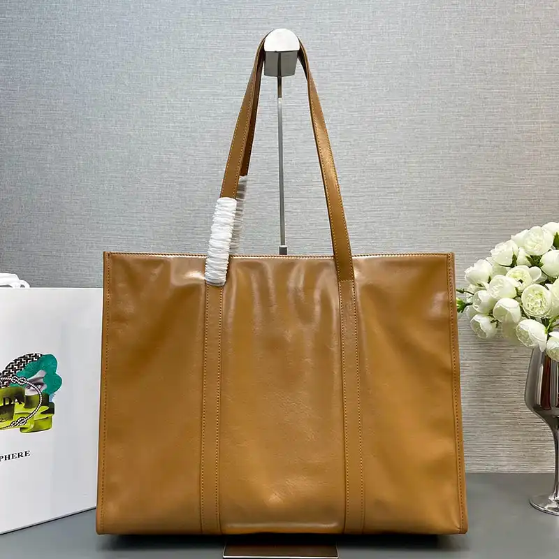 Pra*a bags 2409ya0126