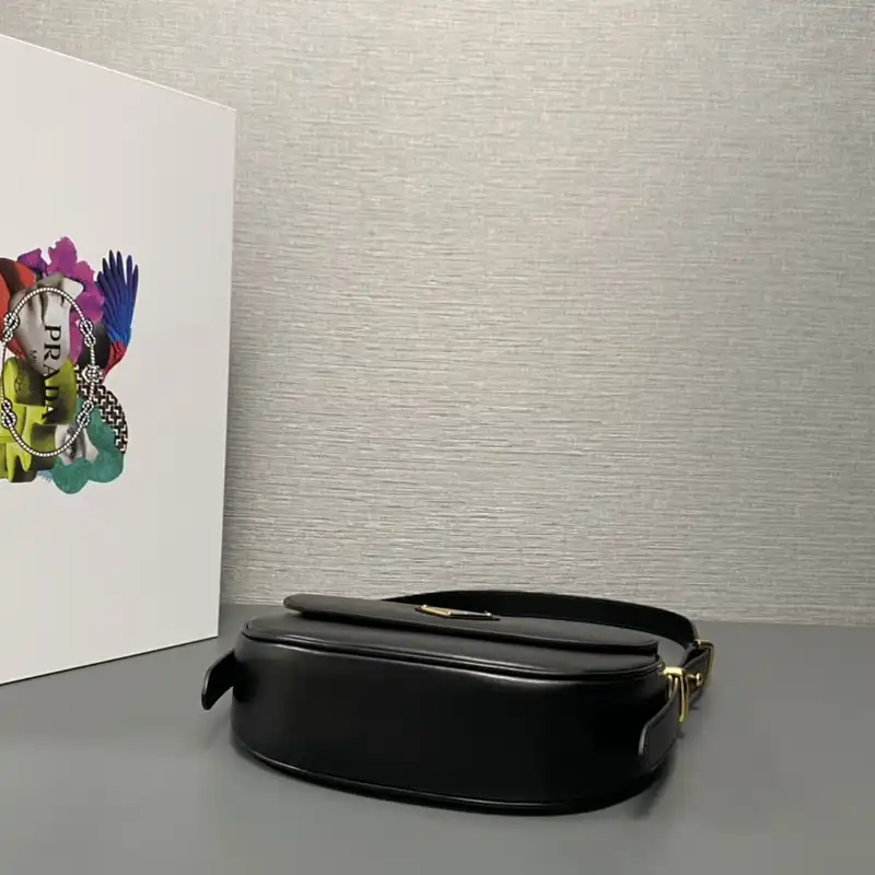 Pra*a bags 2409ya0134