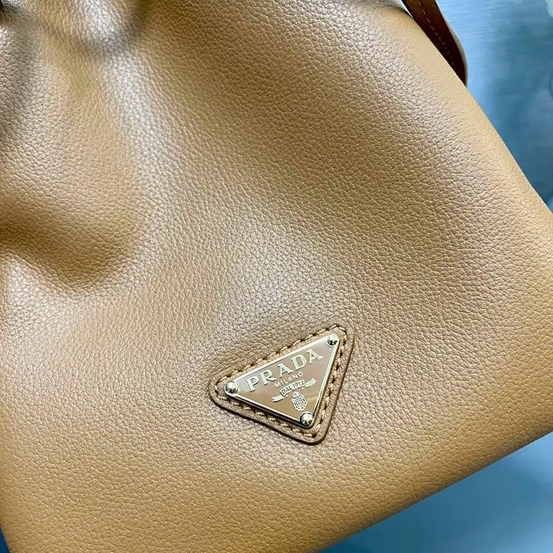 Pra*a bags 2410ya0095