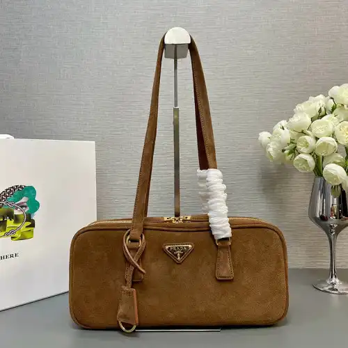 Pra*a bags 2410ya0102