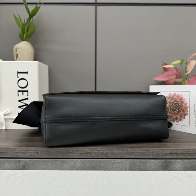 L0ew* bags 2410ya0151