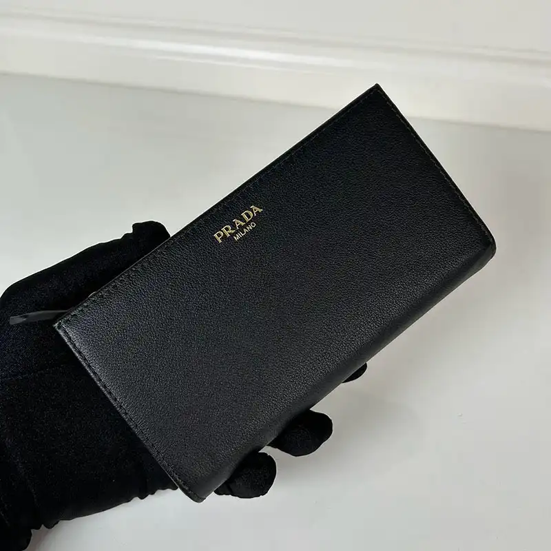 Pra*a bags 2411ya0011