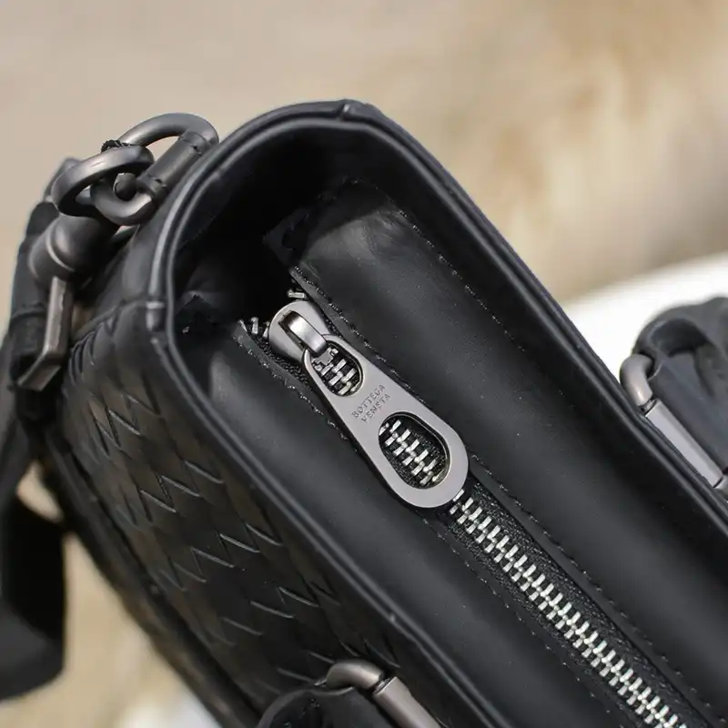 bo*te*ga Ve*ne*ta bags 2411ya0043