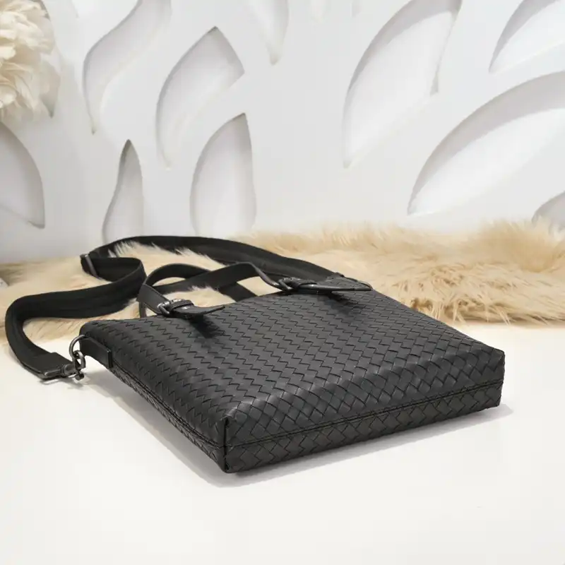 bo*te*ga Ve*ne*ta bags 2411ya0045