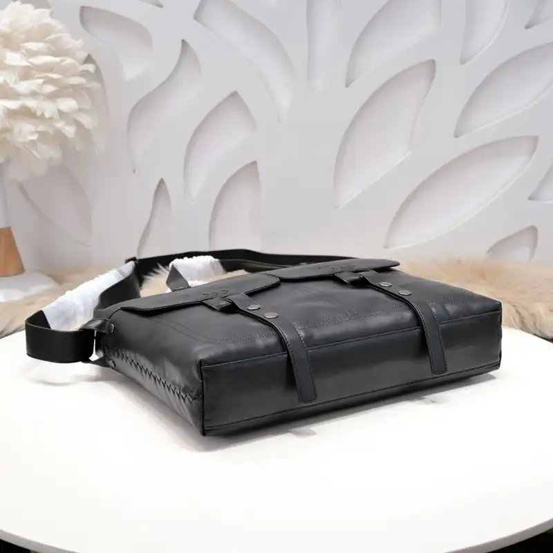 bo*te*ga Ve*ne*ta bags 2411ya0049