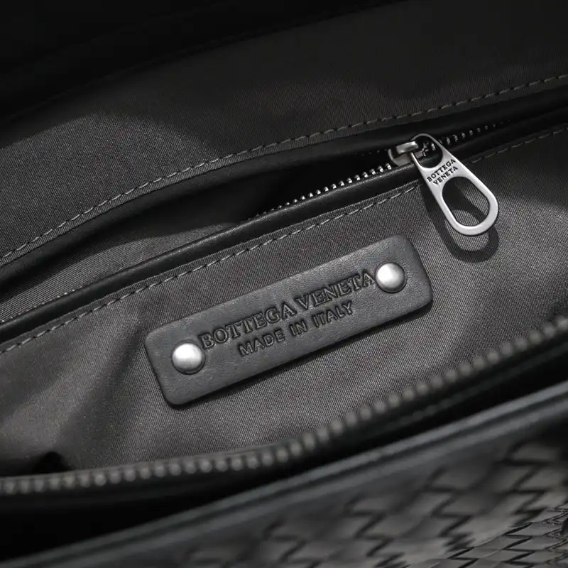 bo*te*ga Ve*ne*ta bags 2411ya0052