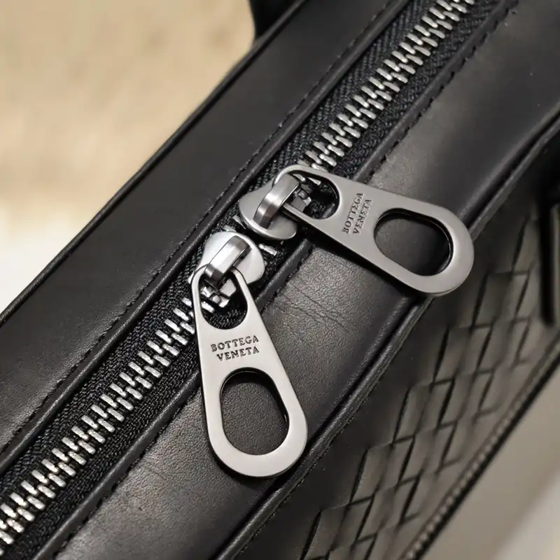 bo*te*ga Ve*ne*ta bags 2411ya0054