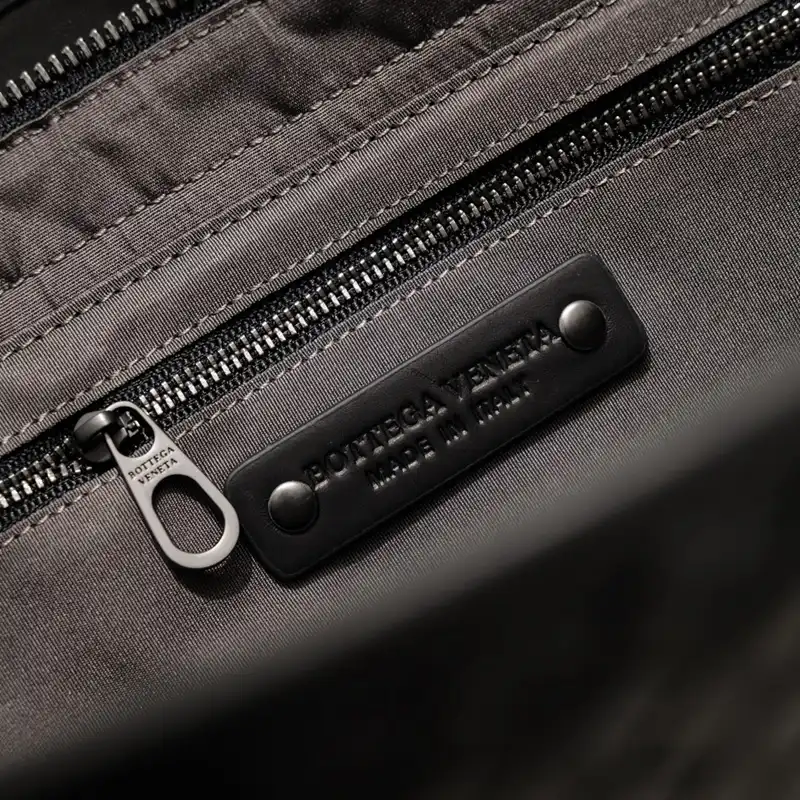 bo*te*ga Ve*ne*ta bags 2411ya0056