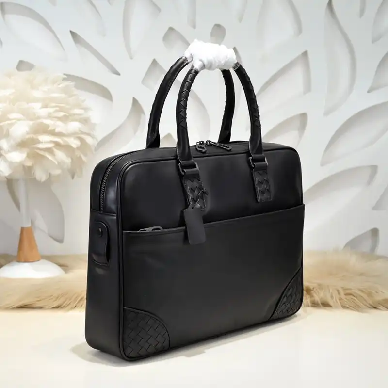 bo*te*ga Ve*ne*ta bags 2411ya0057