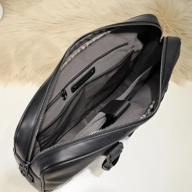 bo*te*ga Ve*ne*ta bags 2411ya0057