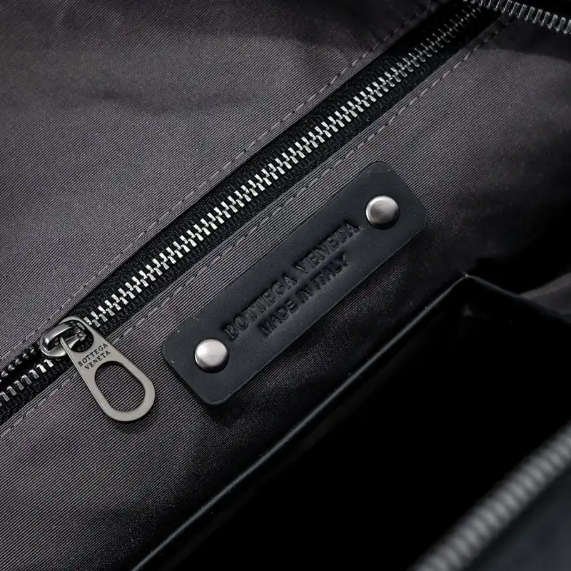 bo*te*ga Ve*ne*ta bags 2411ya0127