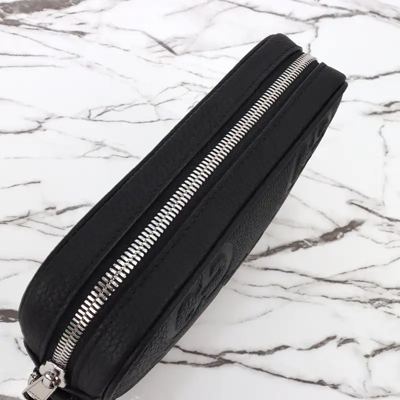 G*u*i bags 2411ya0199