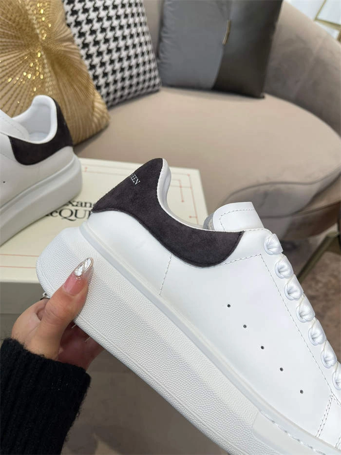 ale*d*r M*Q*en oversized lightweight 2573