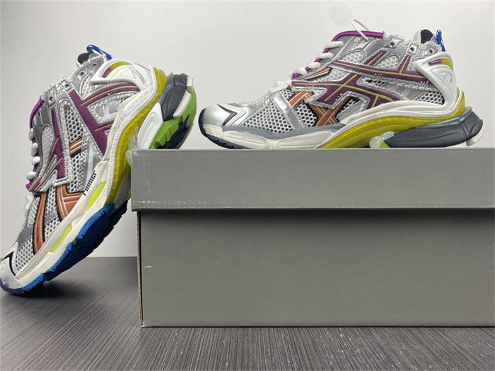 easycare Ba*len*cia*ga -runner 4332