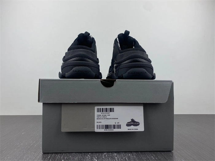 highquality Ba*len*cia*ga triple s 755686 w3sm2 4375