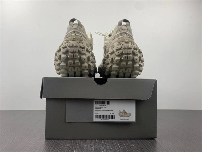 Trendy BLCG DEFENDER  685613 W2RA6 4462