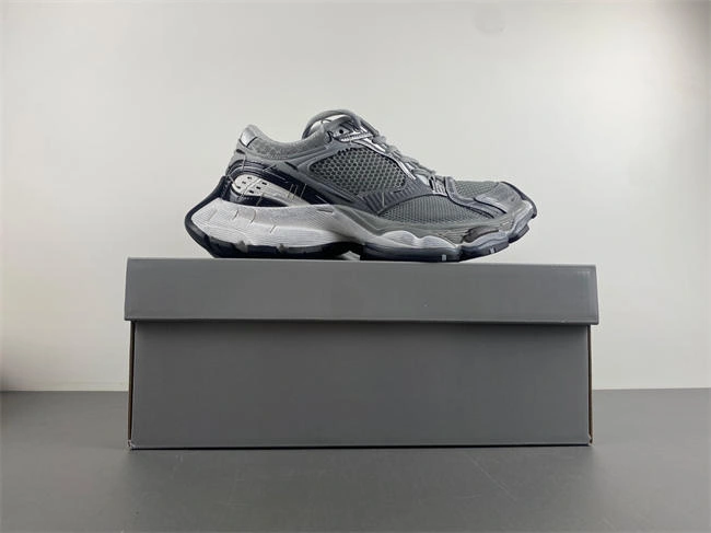 Ba*len*cia*ga  803681-w3st4- practical 4295