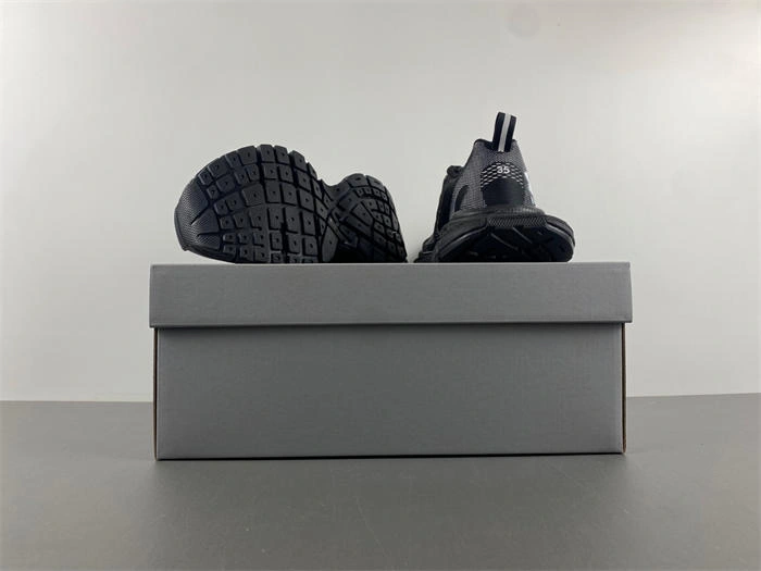 sporty Ba*len*cia*ga  814415 w3xl5 4330