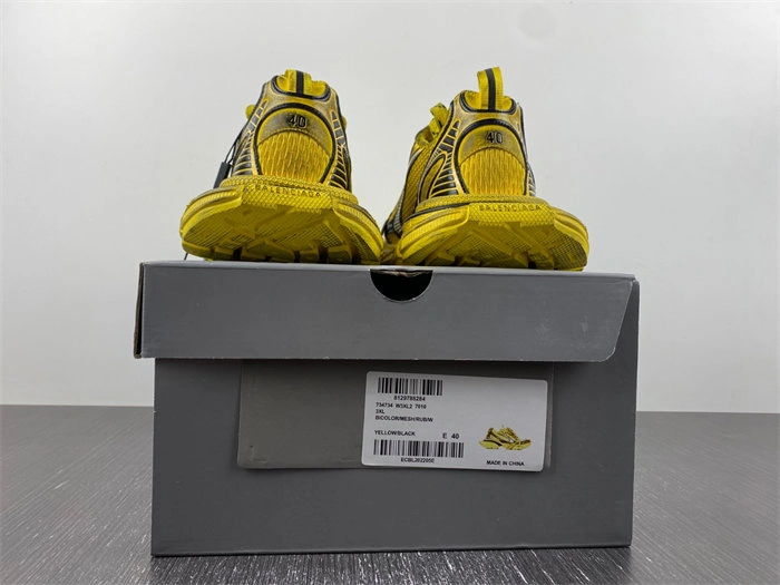 Ba*len*cia*ga 3xl yellow 734734 w3xl2 weatherproof 4384