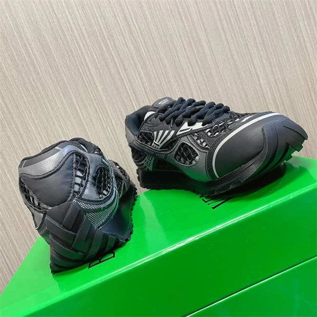 bo*te*ga Ve*ne*ta sneaker streetready 2606