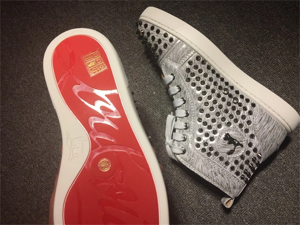 Ch**an louboutin sleek 2676