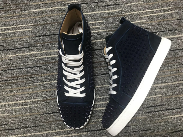 Ch**an louboutin modern 2683