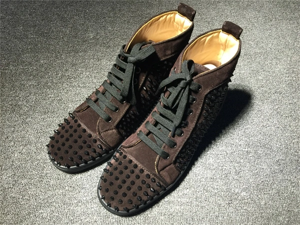 practical Ch**an louboutin 2696