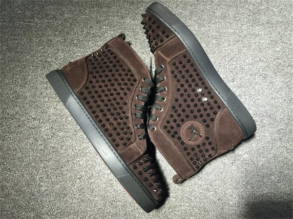 practical Ch**an louboutin 2696