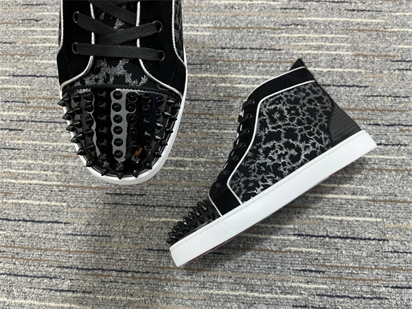 Ch**an louboutin zerobulk 2703