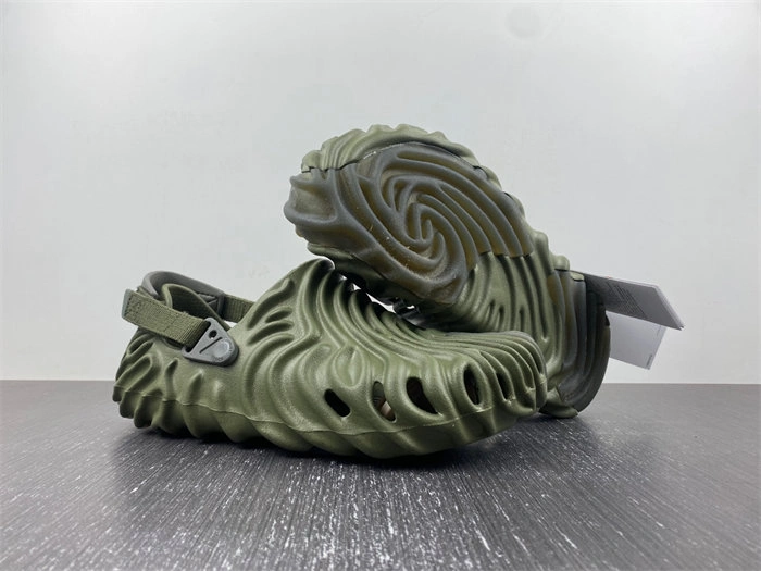 thermal Cr*0*s pollex clog by salehe bembury cucumber 207393- 5593